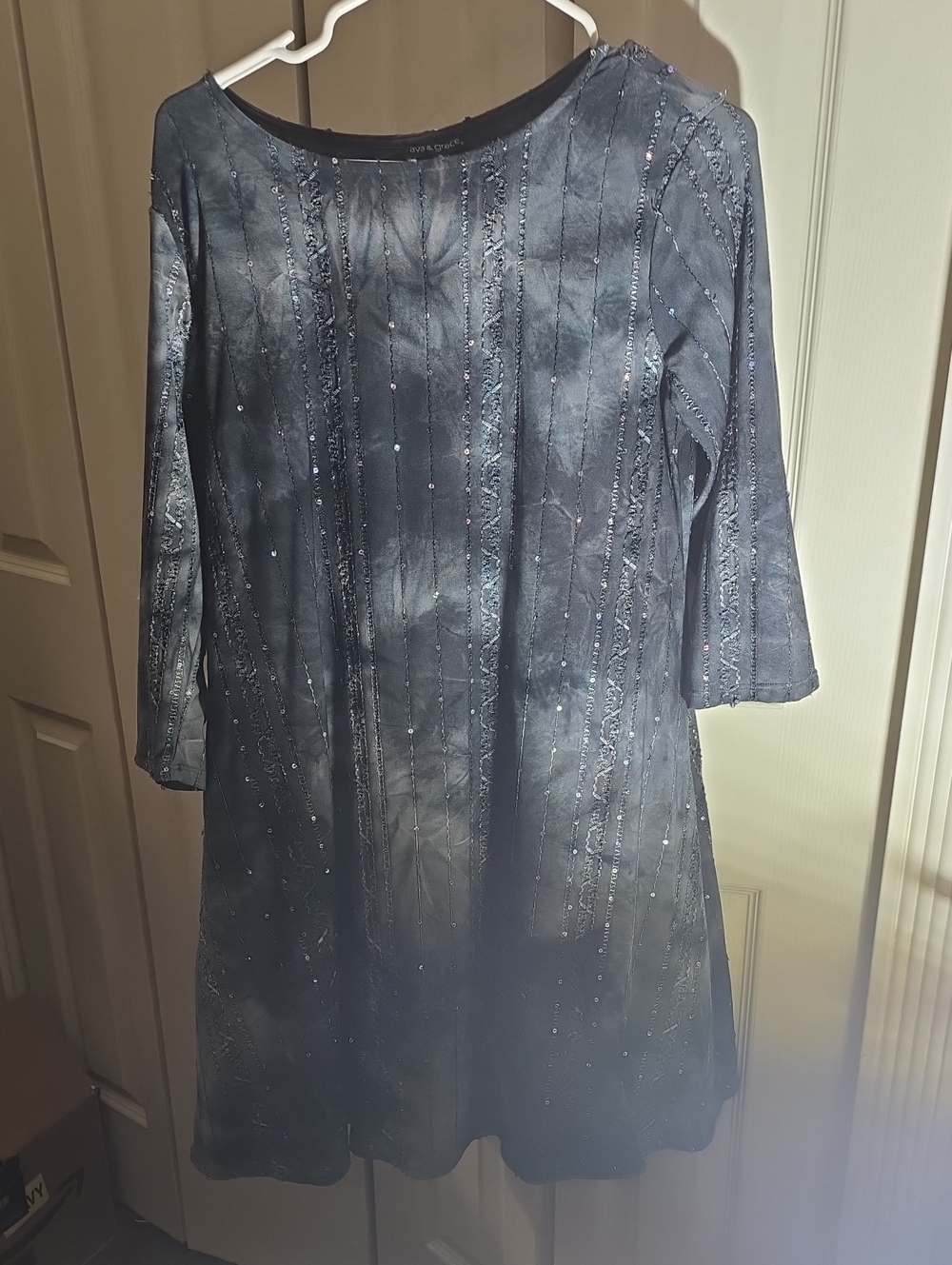 Ava & Grace Navy Beaded Long-Sleeve Shift Dress